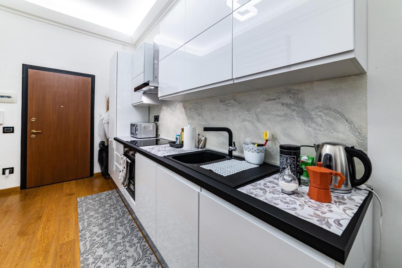 Morgana Sotto Le Torri Centro Storico Apartment โบโลญญา ภายนอก รูปภาพ