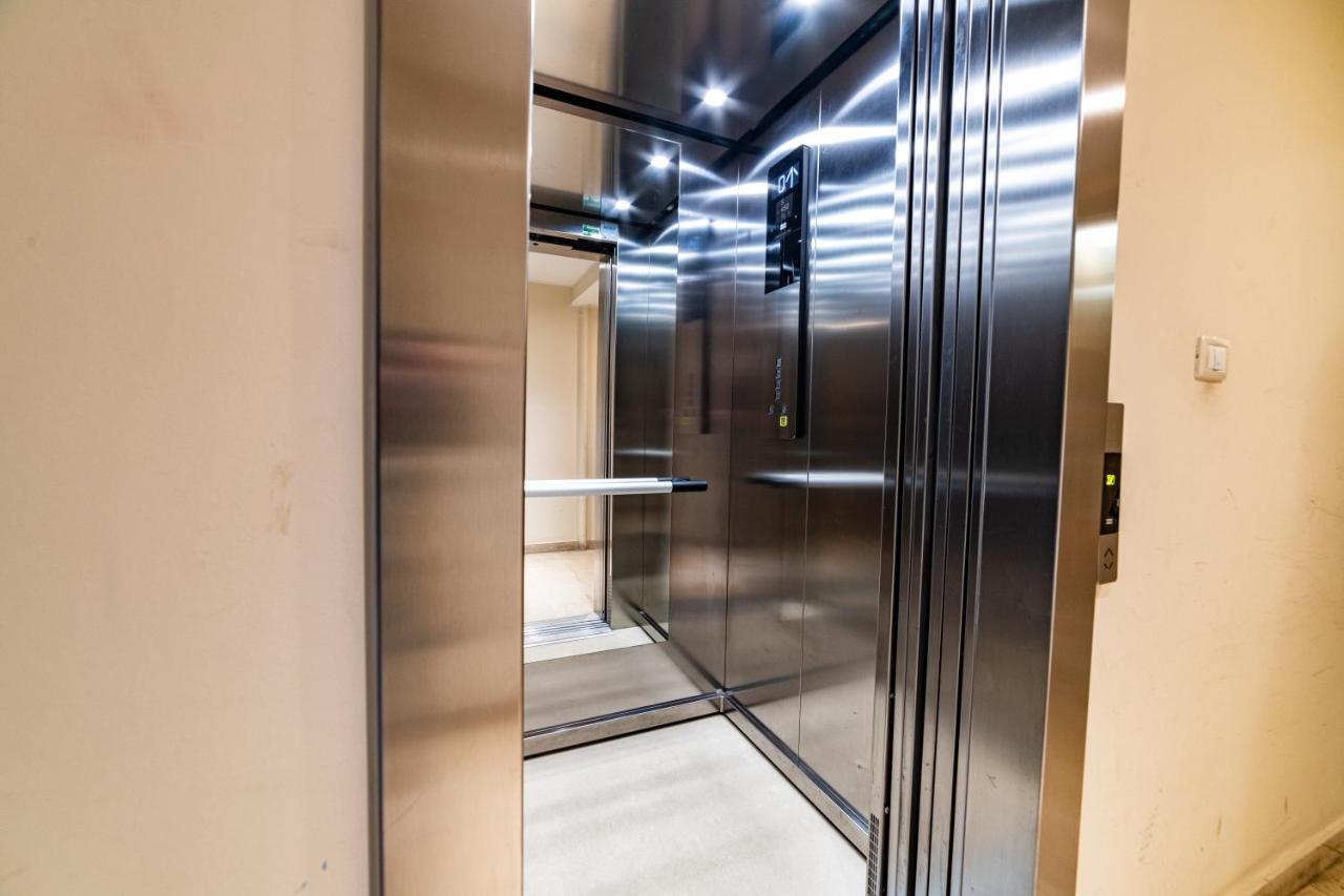 Morgana Sotto Le Torri Centro Storico Apartment โบโลญญา ภายนอก รูปภาพ